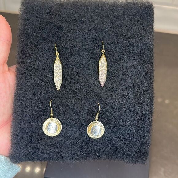 Gold Earring Bundle  - Picture 9 of 9